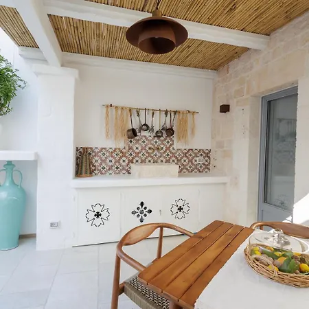 Aglea Trulli E Casa de Férias *