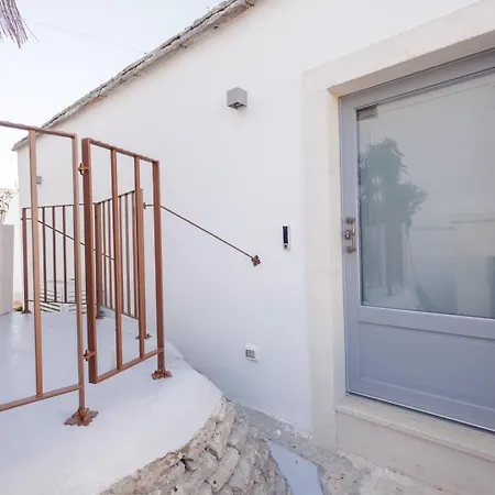 Aglea Trulli E *